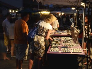 Marché nocturne