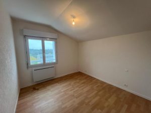 52265275  – Appartement – 3 pièces à DOAZIT