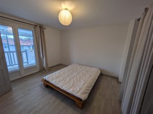 52353778  – Appartement – 2 pièces à ST MAURICE SUR ADOUR