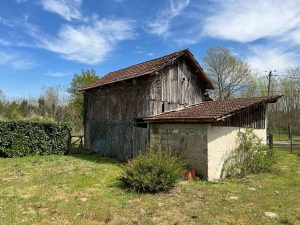 51767270  – Maison – 6 pièces à ROQUEFORT