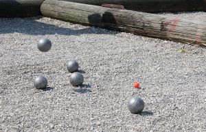 Concours de pétanque