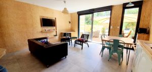 Villas Cork Contis 2