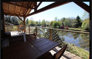 Domaine de Loupsat – Albizia Lodge