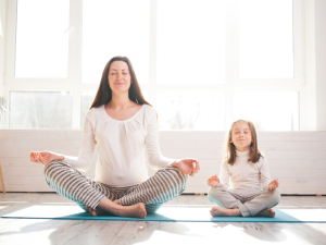 Cours de yoga parent-enfant