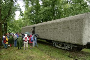 Visites et séjours au coeur de la Forêt d’Art Contemporain